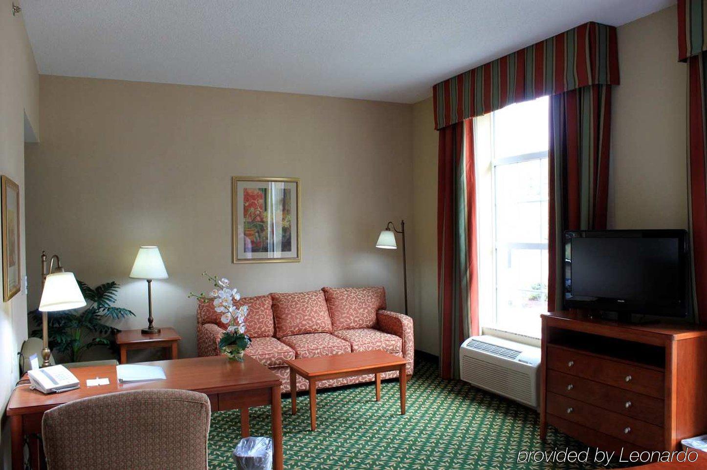 Hampton Inn & Suites Williamsburg-Central Room photo